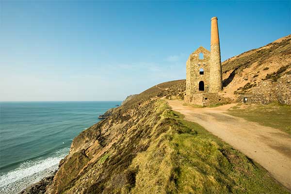 Scenic Coastal Cornwall Mistletoe & Wine 